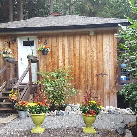 A Tiny Escape Roberts Creek Exterior foto