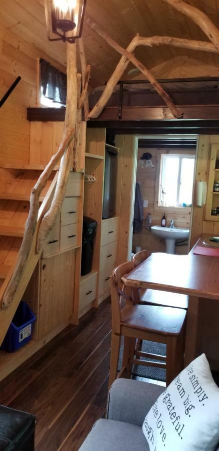 A Tiny Escape Roberts Creek Exterior foto